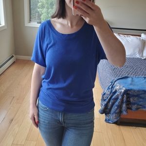 Lucy & Laurel cozy relaxed fit royal blue tee shirt
